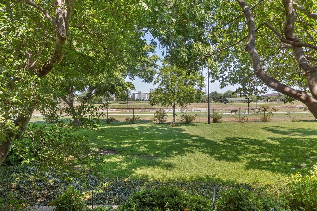 4704 Shady Ridge Court