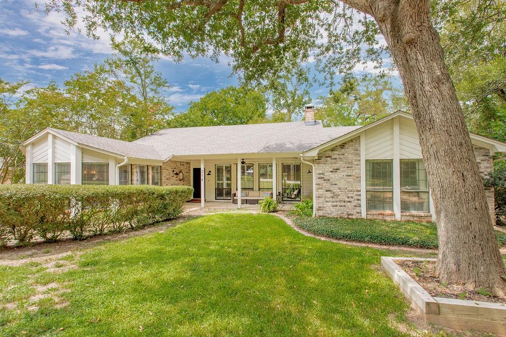 HIDEAWAY LAKE - Residential