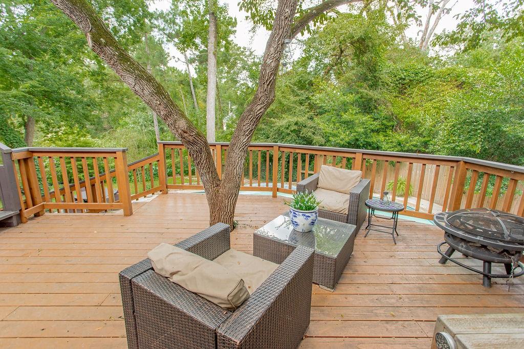 HIDEAWAY LAKE - Residential