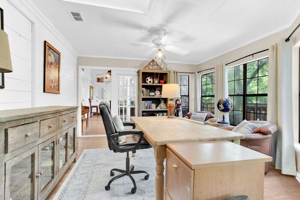 HIDEAWAY LAKE - Residential