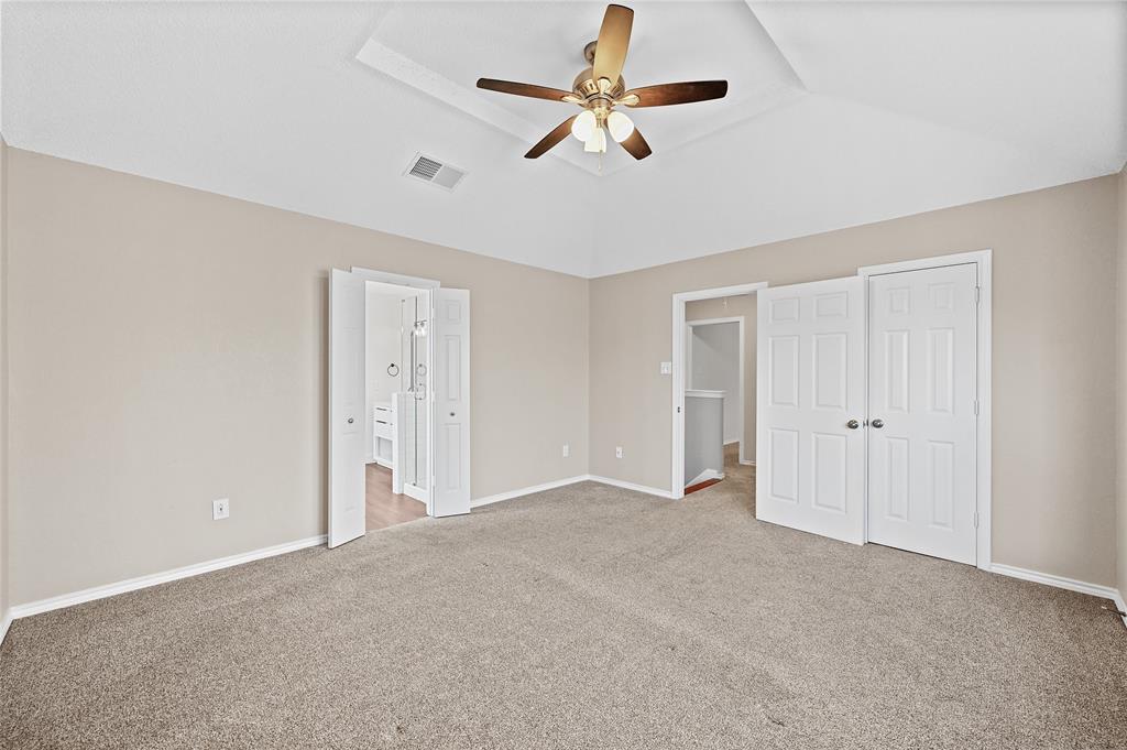 Grapevine, Texas 76051, United States, 3 Bedrooms Bedrooms, ,3 BathroomsBathrooms,Residential,Pending,21552