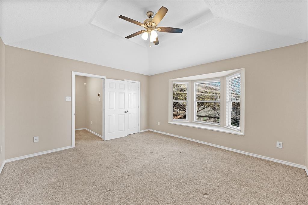 Grapevine, Texas 76051, United States, 3 Bedrooms Bedrooms, ,3 BathroomsBathrooms,Residential,Pending,21552