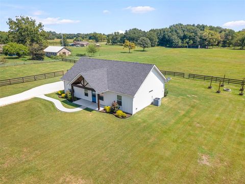 Tiny photo for 95 County Road 2323, Sulphur Springs, TX 75482 (MLS # 21085292)