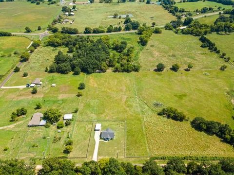 Tiny photo for 95 County Road 2323, Sulphur Springs, TX 75482 (MLS # 21085292)
