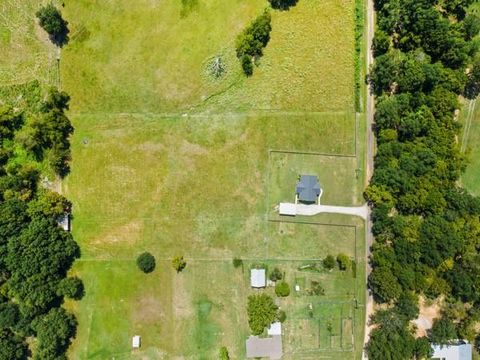 Tiny photo for 95 County Road 2323, Sulphur Springs, TX 75482 (MLS # 21085292)