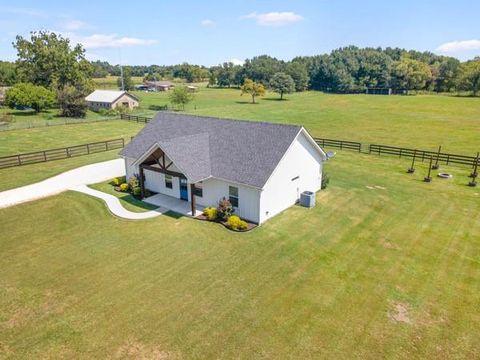 Tiny photo for 95 County Road 2323, Sulphur Springs, TX 75482 (MLS # 21085292)