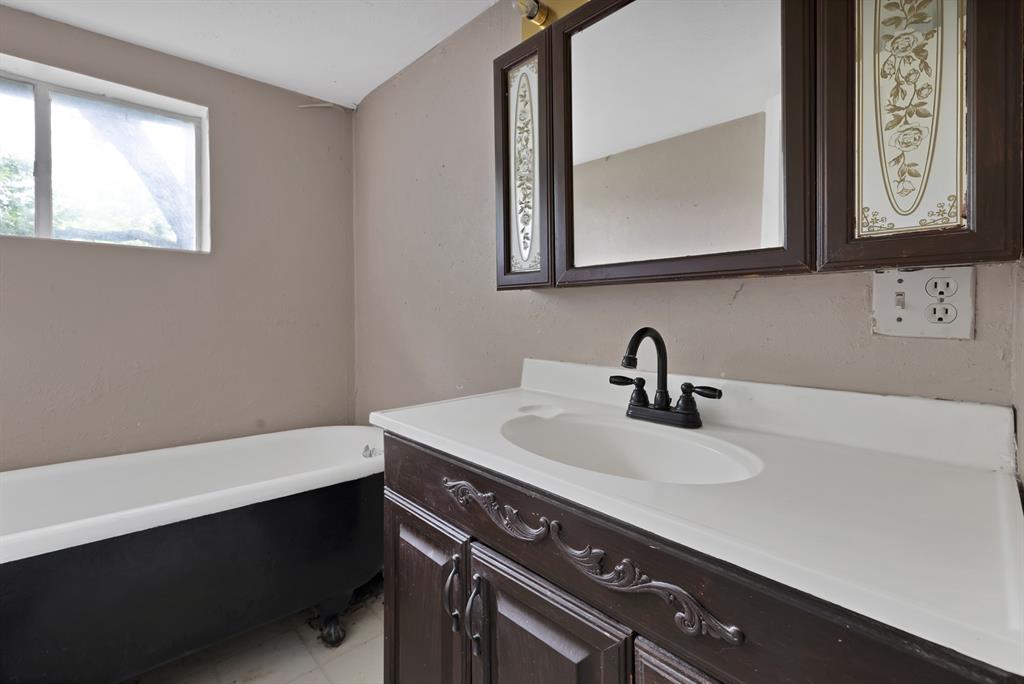 Lewis Powell Surv Abs #664 - Residential