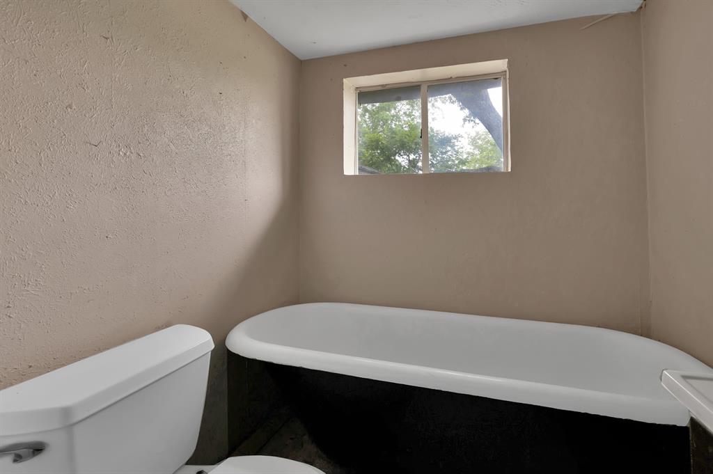 Lewis Powell Surv Abs #664 - Residential