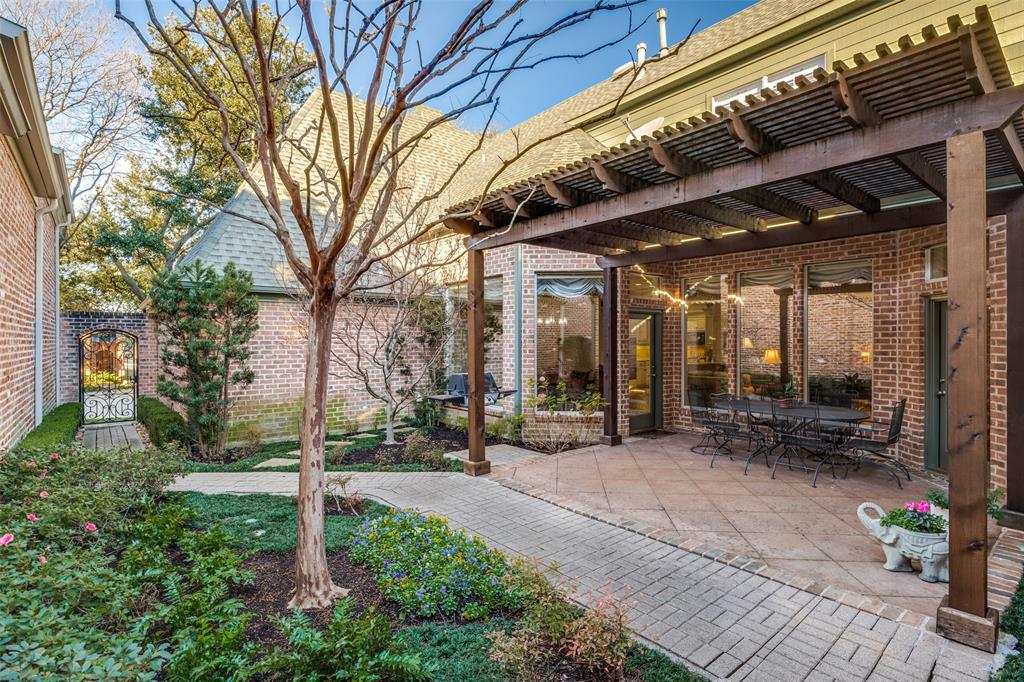 Cambridge Place at Preston Trail - Residential