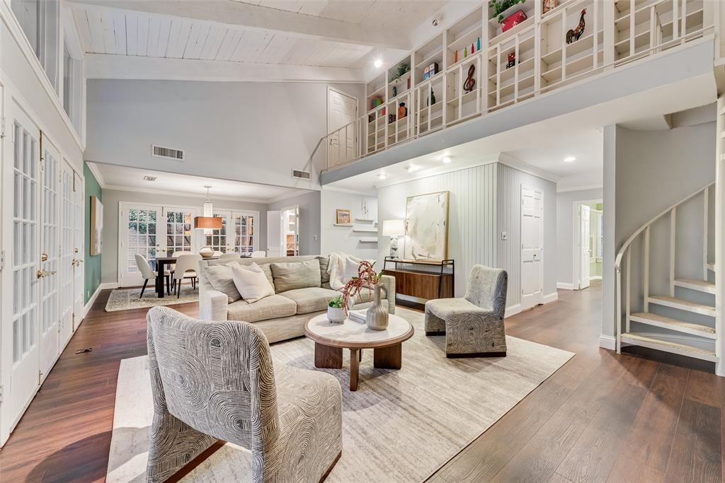435 W Northgate Drive