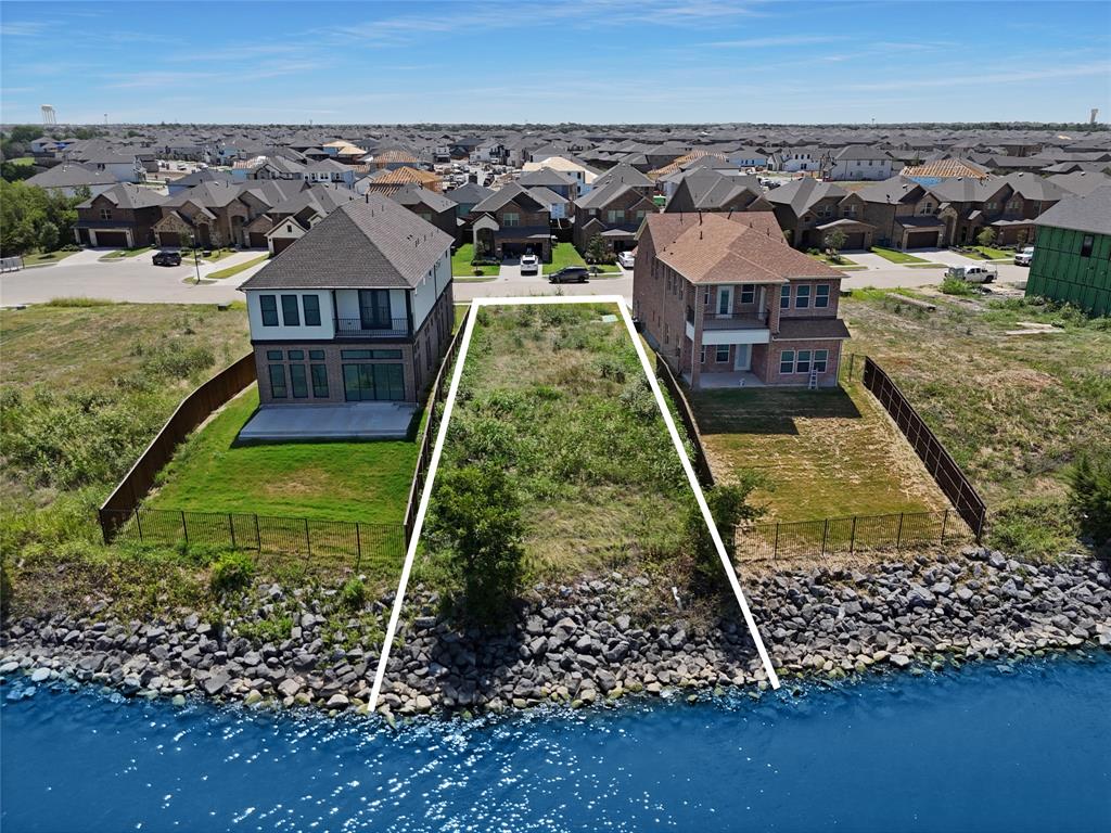 Travis Ranch Marina Lts - Land