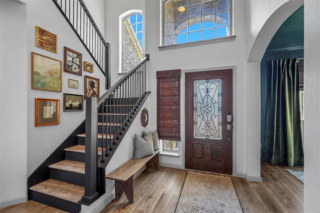 3110 Oak Crest Drive