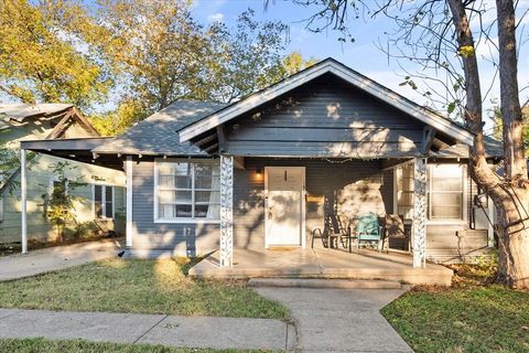 A home in Corsicana