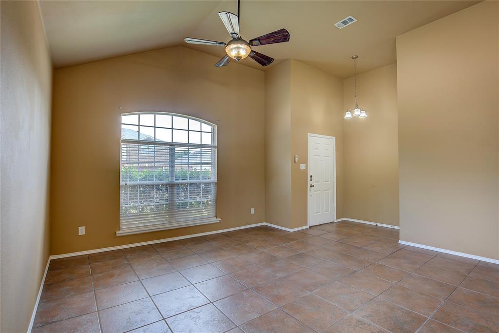825 Sequoia Drive