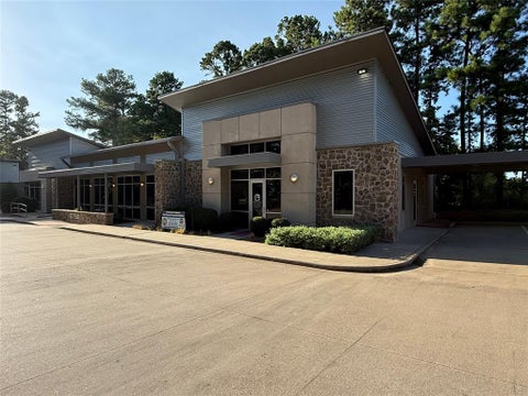 Photo of 5759 Eagles Nest Boulevard #4, Tyler, TX 75703 (MLS # 21394395)