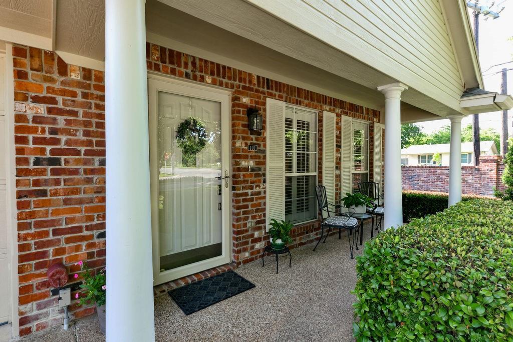 Pecan Village - Residential