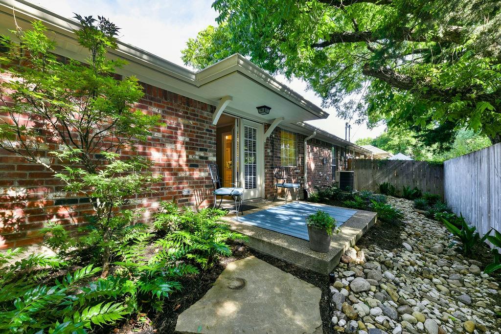 Pecan Village - Residential