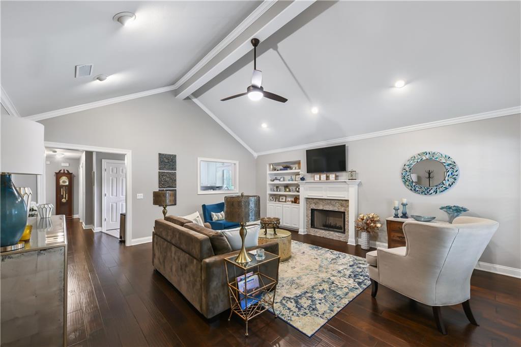 Pecan Village - Residential