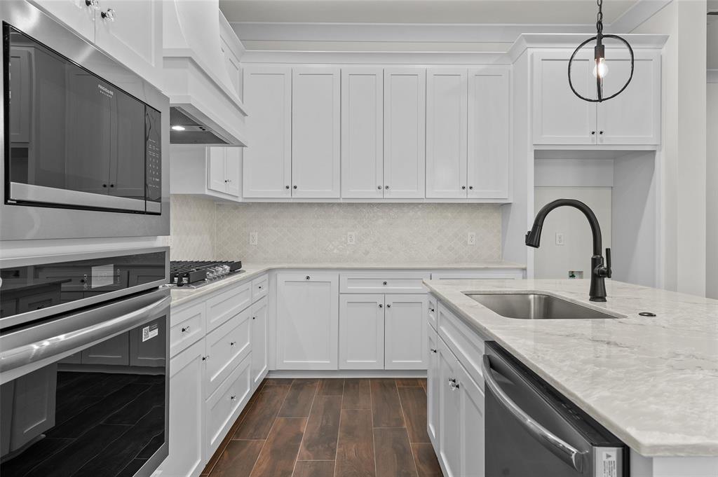 Meadows - Residential