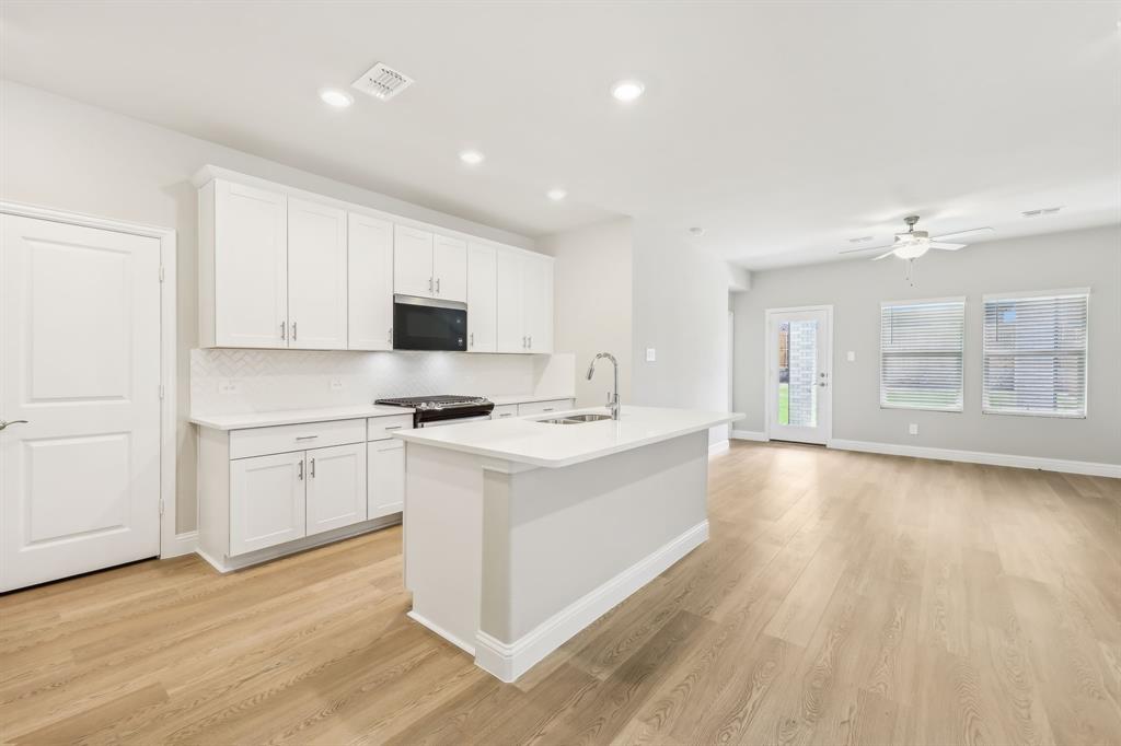 Simpson Crossing - Residential