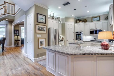 Tiny photo for 5927 Lindenshire Lane, Dallas, TX 75230 (MLS # 21008797)