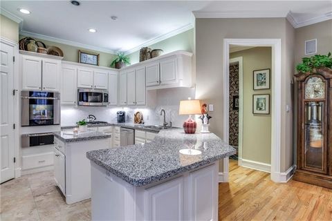 Tiny photo for 5927 Lindenshire Lane, Dallas, TX 75230 (MLS # 21008797)