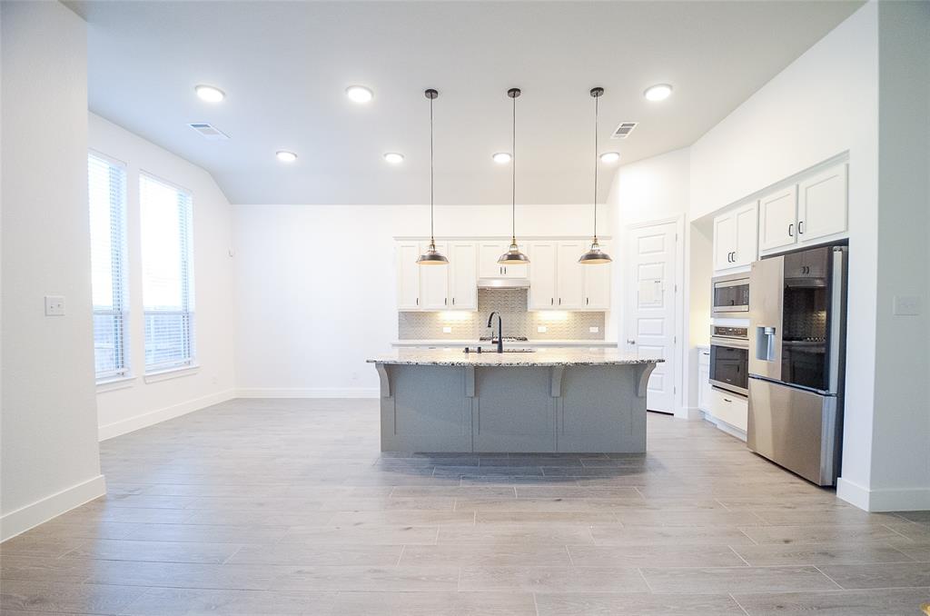 1121 Bridle Path Drive