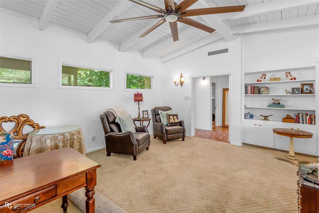 1615 Captain Shreve Drive
