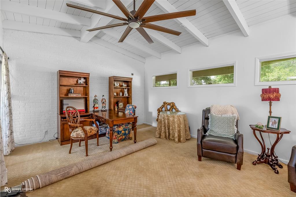 1615 Captain Shreve Drive