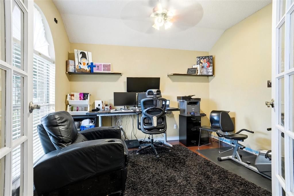 Photo of 2509 Johnson Drive, Mesquite, TX 75181 (MLS # 21241490)