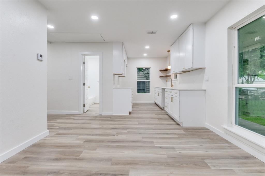 Military Park - Residential