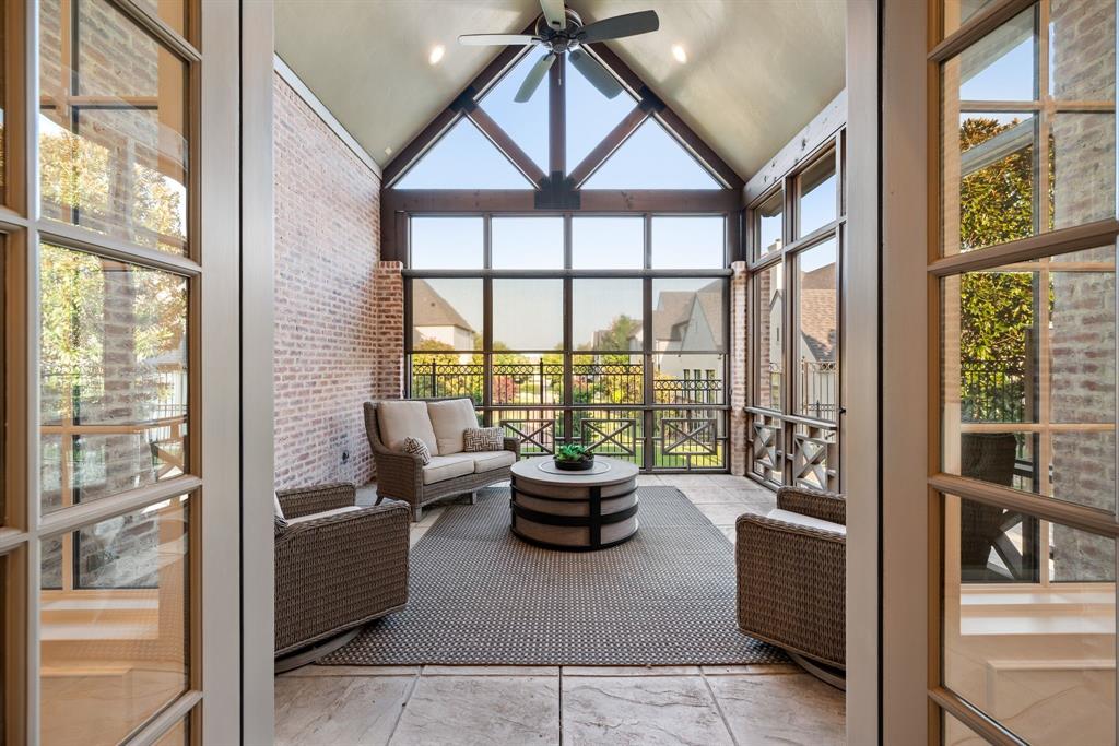 Lawn-Glen Abbey - Residential