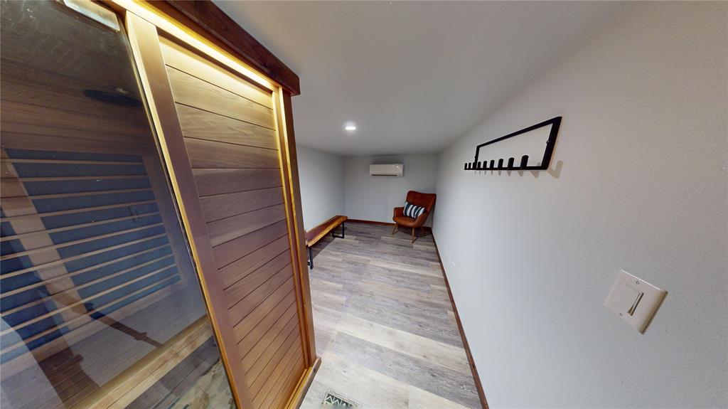 Lasure D C - Residential