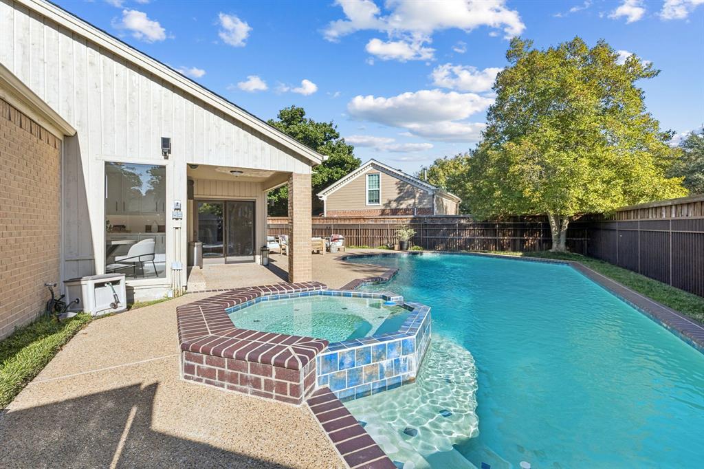 Pebble Creek - Residential