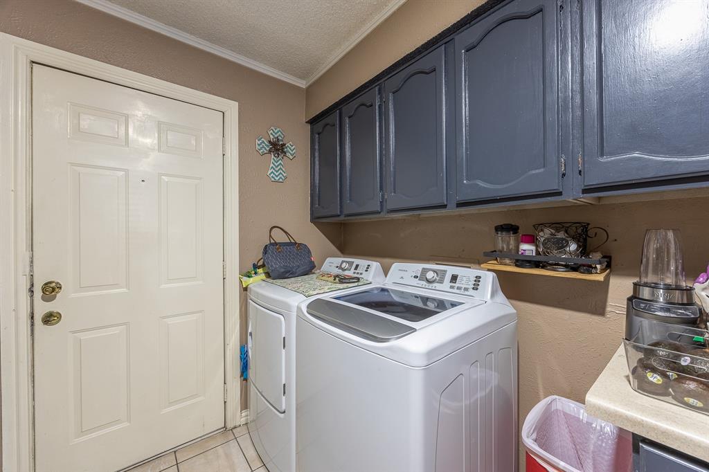 GARDEN OAKS WEST - Residential