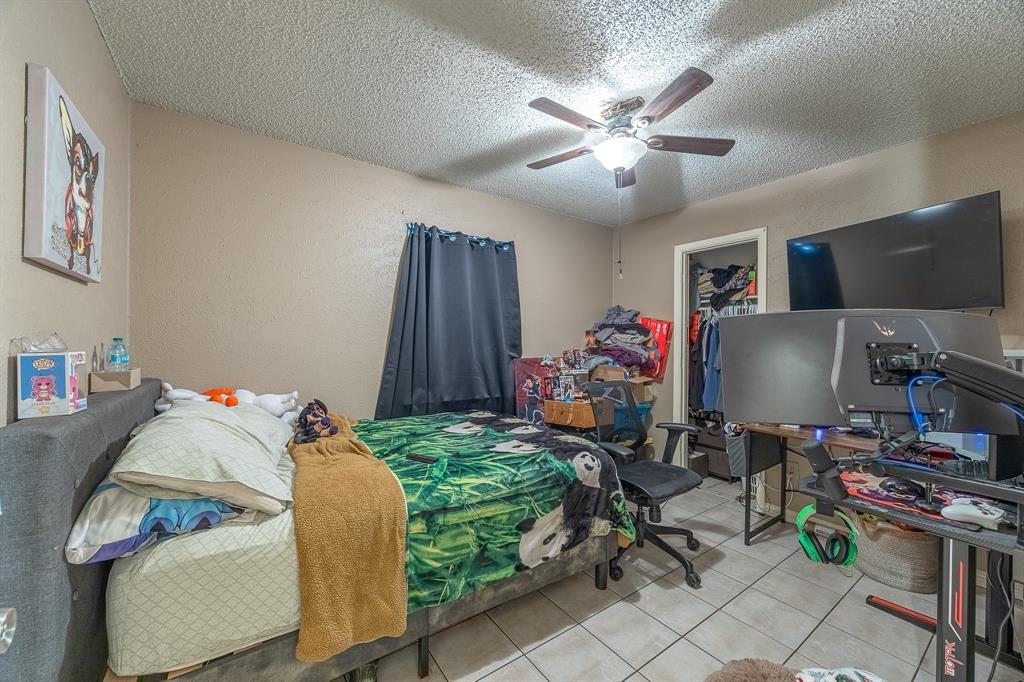 GARDEN OAKS WEST - Residential