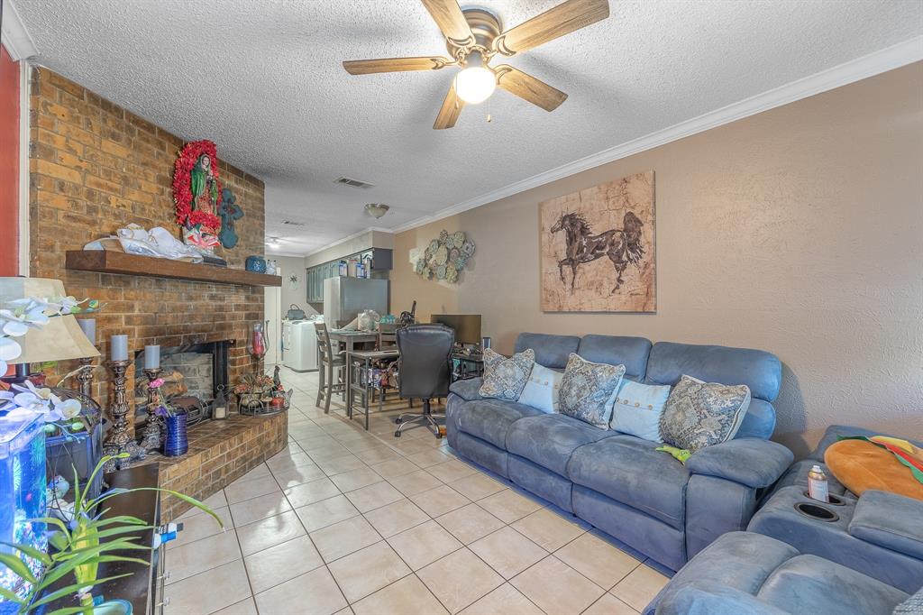 GARDEN OAKS WEST - Residential