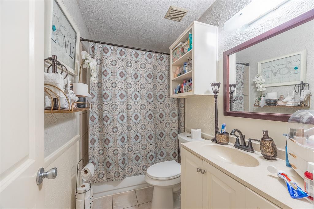 GARDEN OAKS WEST - Residential