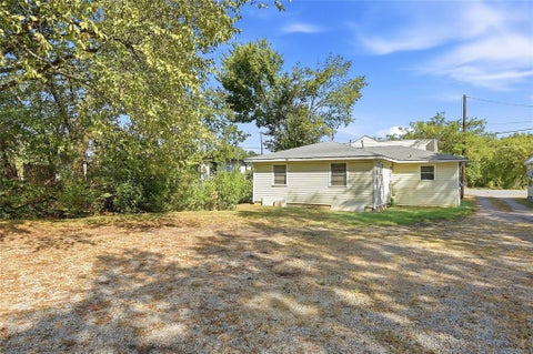 Tiny photo for 207 E Fm 120, Pottsboro, TX 75076 (MLS # 21393442)