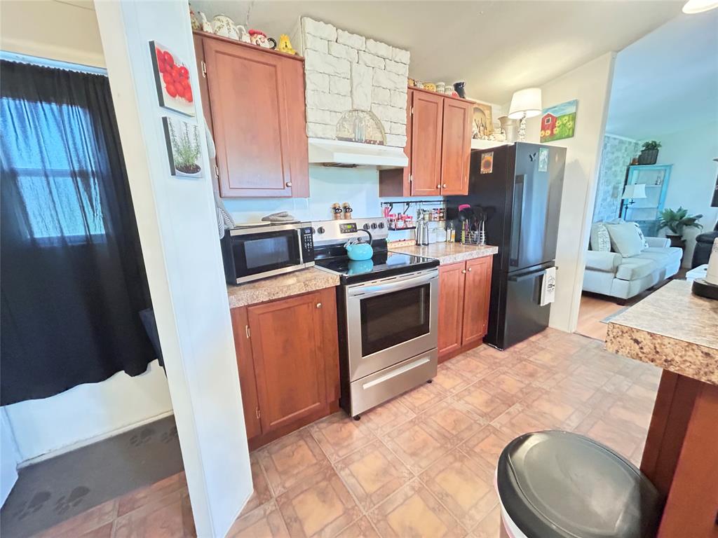 Thomas Yates - Residential