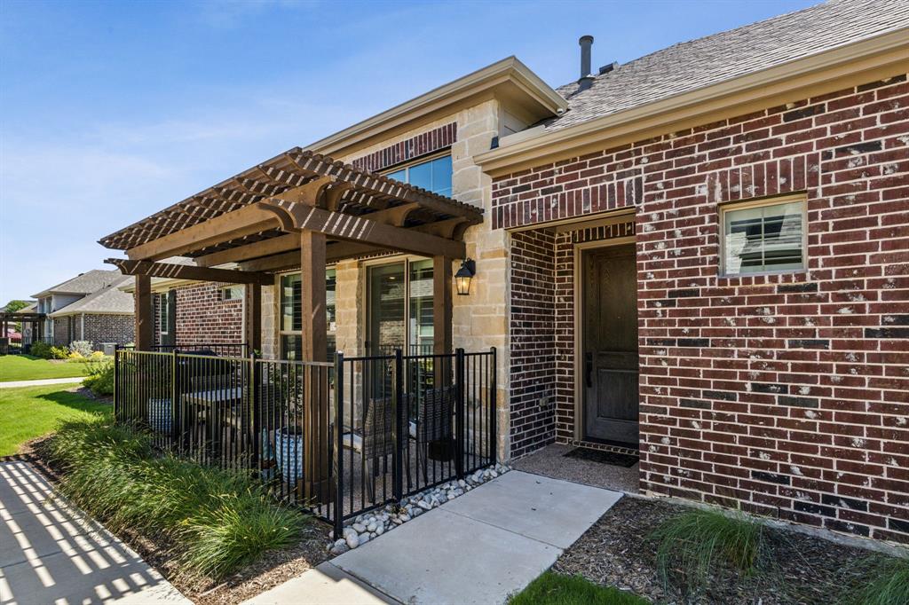 3900 Dalea Drive