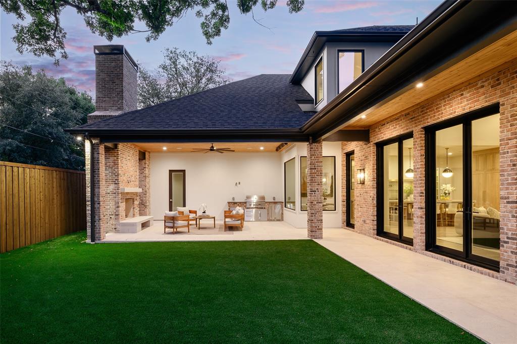 Walnut Hill Park - Residential