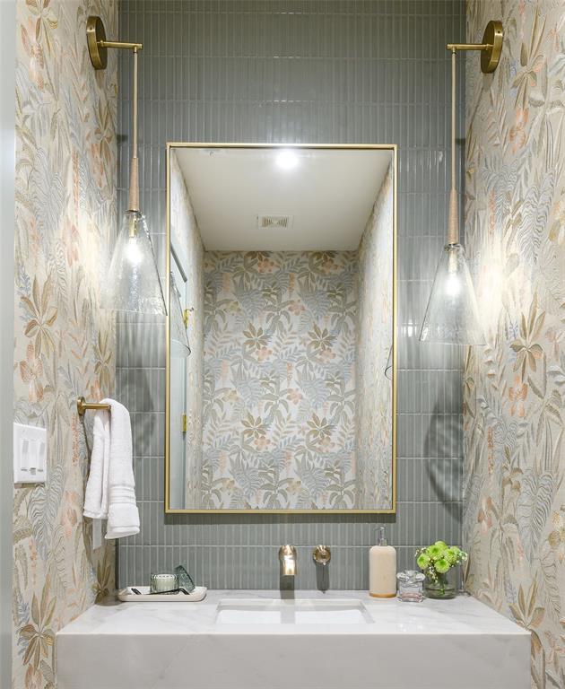 Walnut Hill Park - Residential