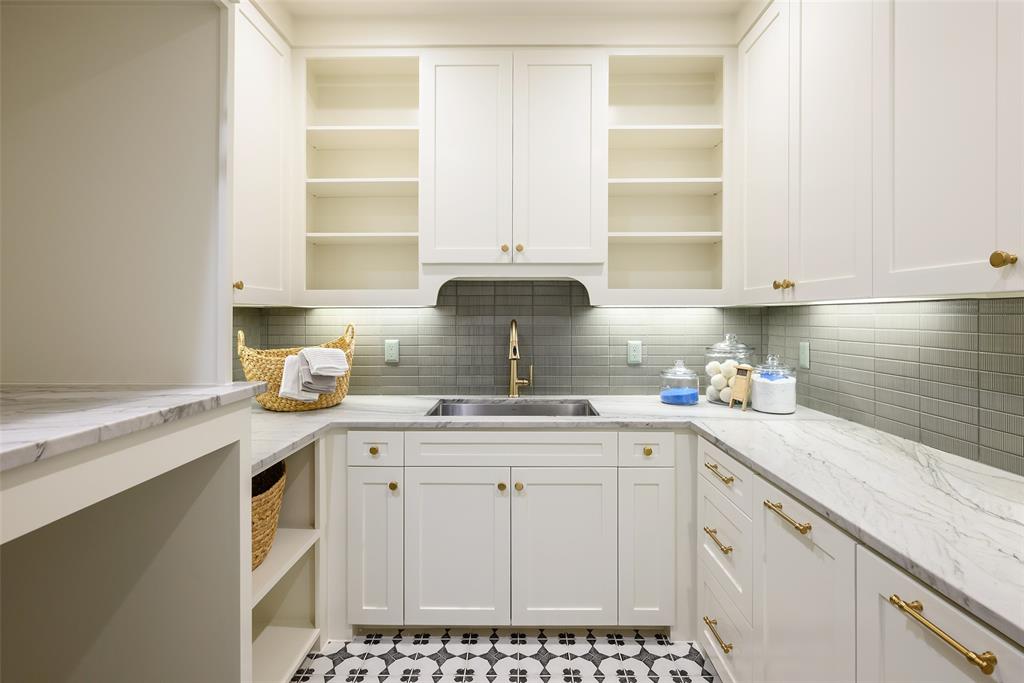 Walnut Hill Park - Residential