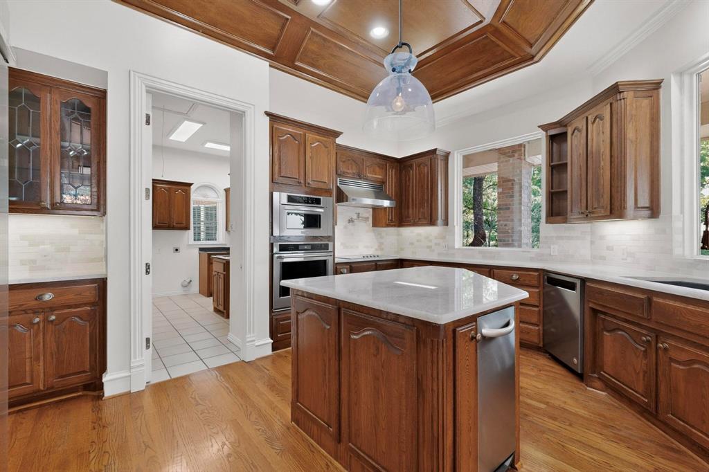 Emerald Sound At Lake Lewisvil - Residential