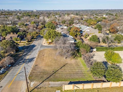 6302 Clubhouse Circle Dallas TX 75240