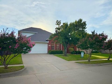 7710 Fox Chase Drive Arlington TX 76001