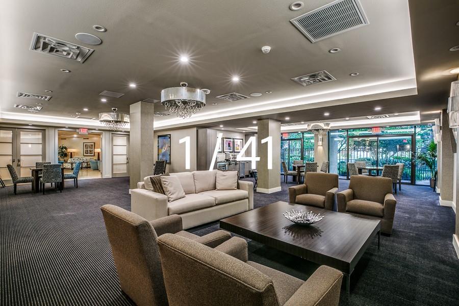 Bonaventure Condos - Residential