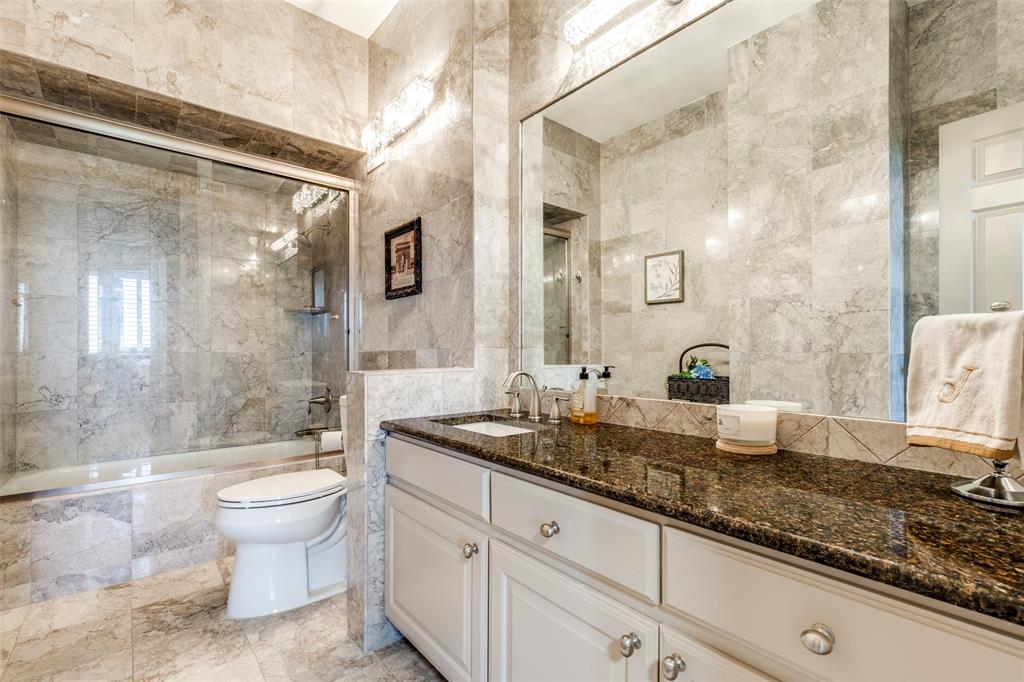 Bonaventure Condos - Residential