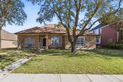 Photo of 2742 Claremont Drive, Grand Prairie, TX 75052 (MLS # 21211643)